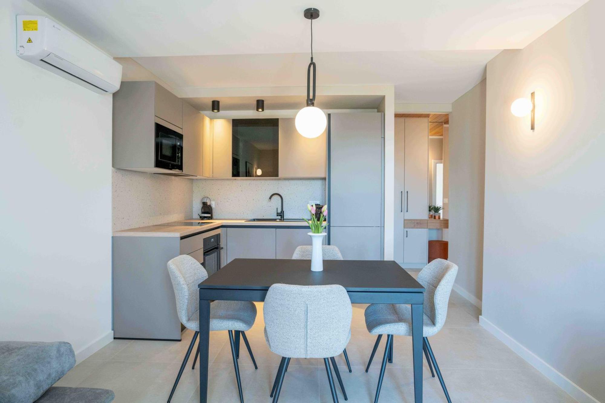 Sea View Apartment Gin Brela Luaran gambar