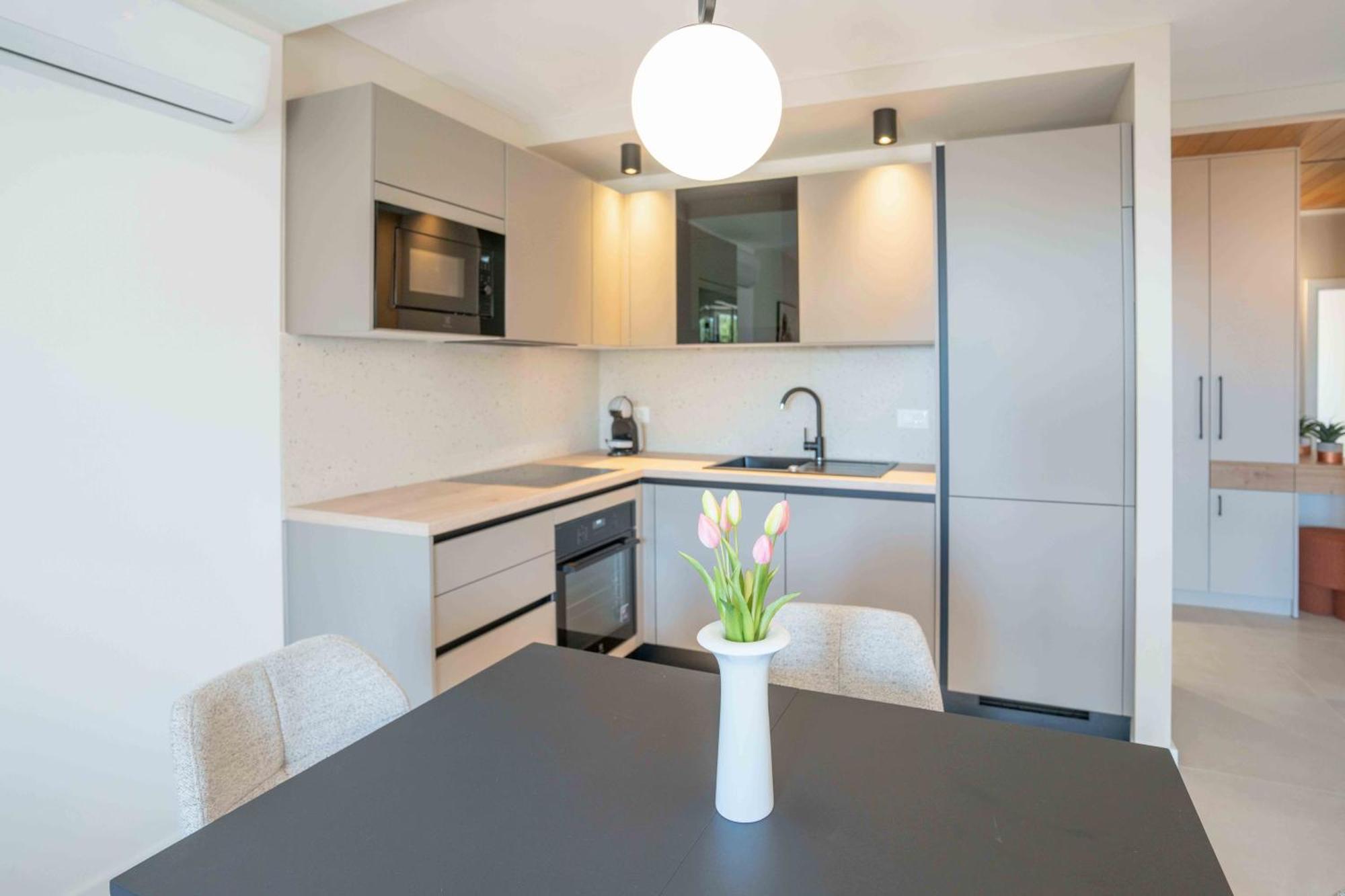 Sea View Apartment Gin Brela Luaran gambar