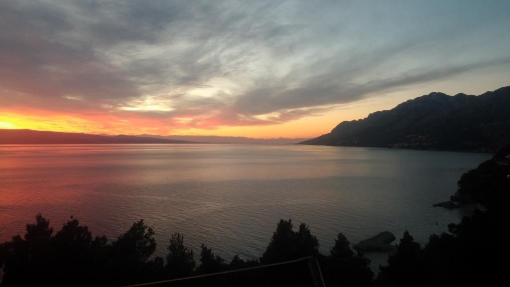 Sea View Apartment Gin Brela Luaran gambar
