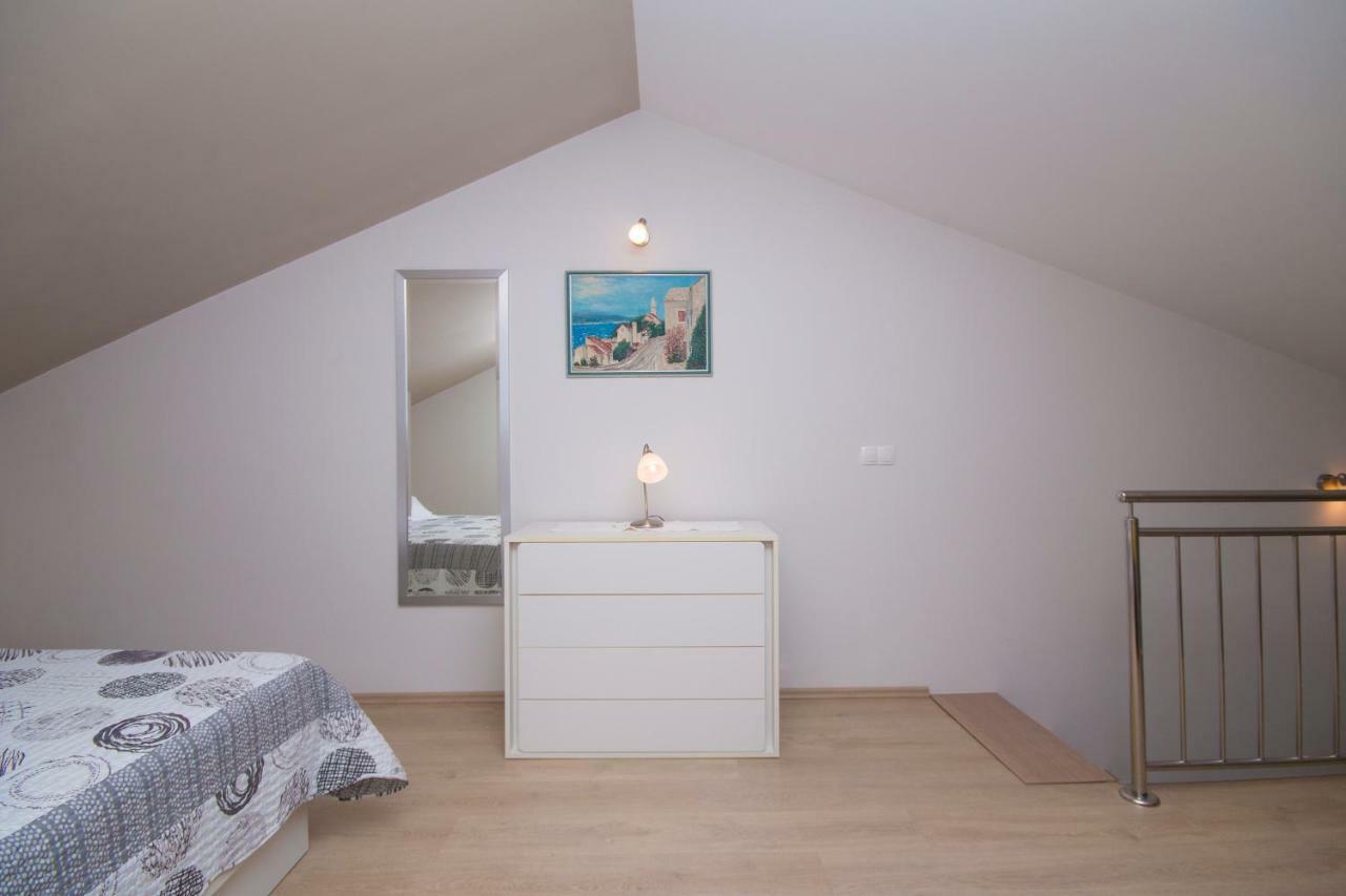 Sea View Apartment Gin Brela Luaran gambar